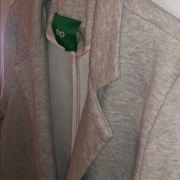 • Grey Winter Trench Coat • - Picture 3 of 4